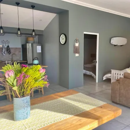 The Kite Cottage Langebaan Exterior photo